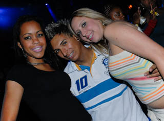 Turma do Pagode e Samprazer no Porto Alcobaça