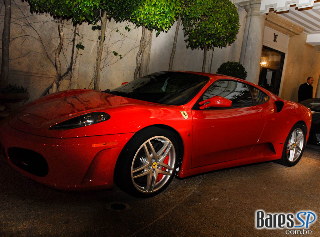 O badalado produtor francês Mitch L.J. foi atração da Kiss & Fly O badalado produtor francês Mitch L.J. foi atração da Kiss & Fly