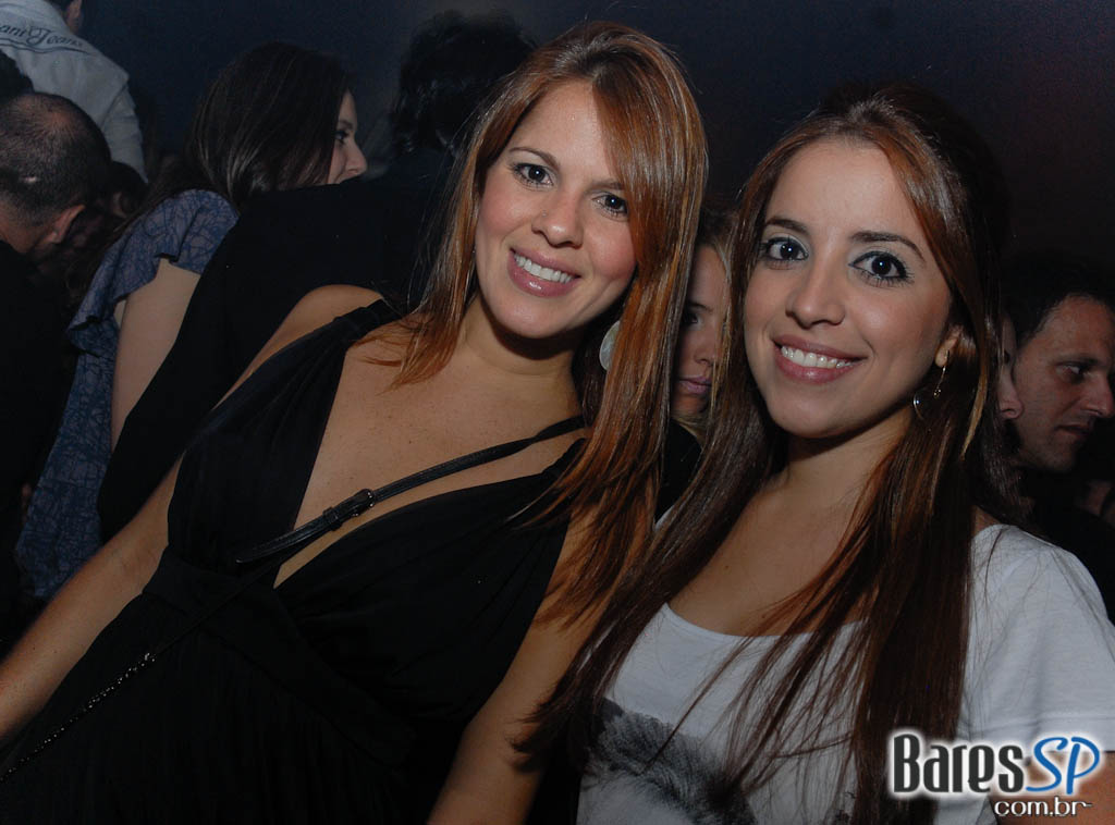 O badalado produtor francês Mitch L.J. foi atração da Kiss & Fly O badalado produtor francês Mitch L.J. foi atração da Kiss & Fly