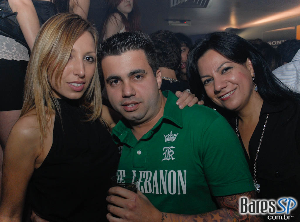 O badalado produtor francês Mitch L.J. foi atração da Kiss & Fly O badalado produtor francês Mitch L.J. foi atração da Kiss & Fly