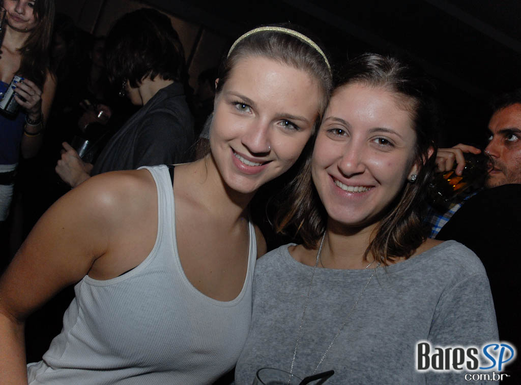 O badalado produtor francês Mitch L.J. foi atração da Kiss & Fly O badalado produtor francês Mitch L.J. foi atração da Kiss & Fly