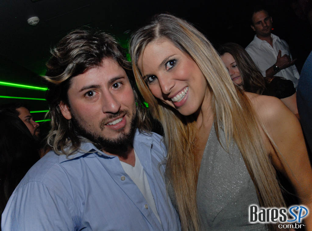 O badalado produtor francês Mitch L.J. foi atração da Kiss & Fly O badalado produtor francês Mitch L.J. foi atração da Kiss & Fly