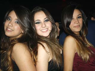 Noite de agito e diversão no Play Club