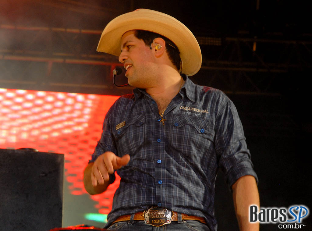 Jorge & Mateus, Cheiro de Amor, Jeito Moleque e muito mais na festa Planeta Universitário no Anhembi Jorge & Mateus, Cheiro de Amor, Jeito Moleque e muito mais na festa Planeta Universitário no Anhembi