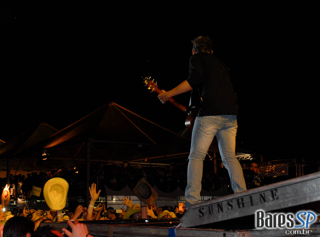 Jorge & Mateus, Cheiro de Amor, Jeito Moleque e muito mais na festa Planeta Universitário no Anhembi Jorge & Mateus, Cheiro de Amor, Jeito Moleque e muito mais na festa Planeta Universitário no Anhembi