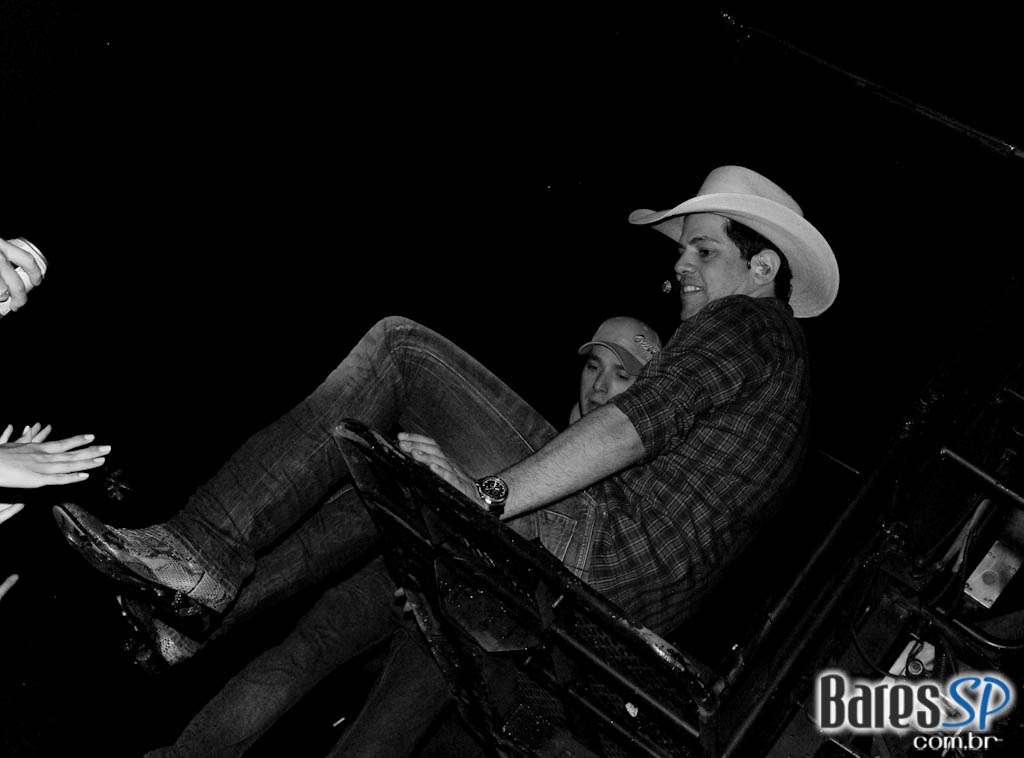 Jorge & Mateus, Cheiro de Amor, Jeito Moleque e muito mais na festa Planeta Universitário no Anhembi Jorge & Mateus, Cheiro de Amor, Jeito Moleque e muito mais na festa Planeta Universitário no Anhembi