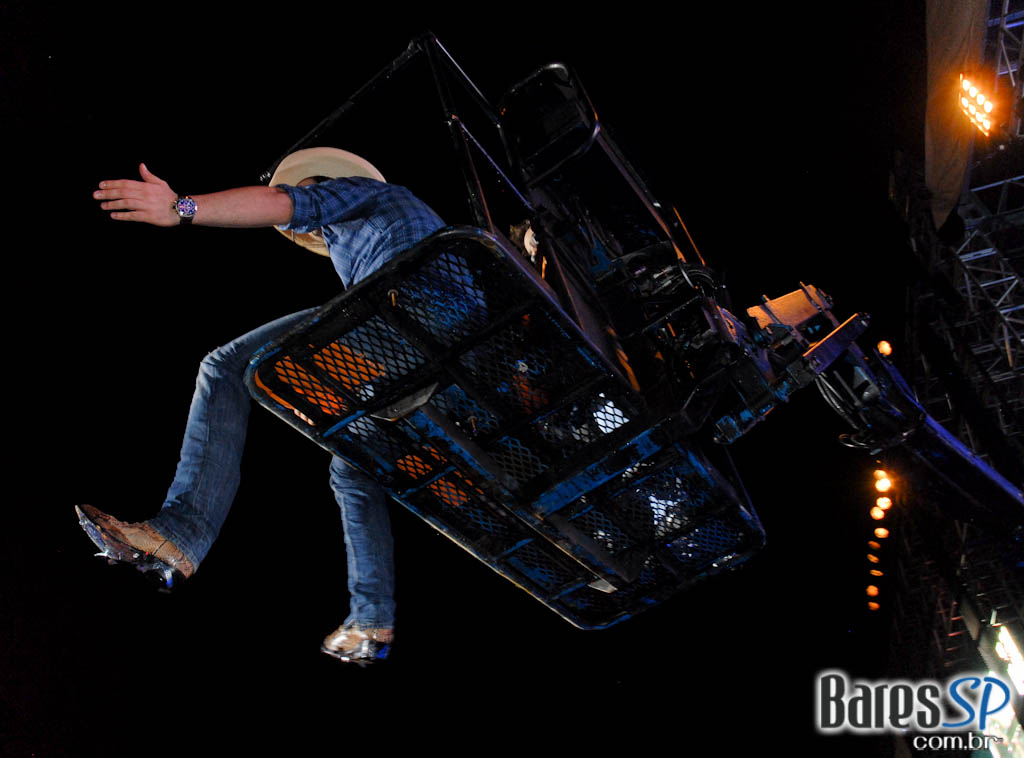 Jorge & Mateus, Cheiro de Amor, Jeito Moleque e muito mais na festa Planeta Universitário no Anhembi Jorge & Mateus, Cheiro de Amor, Jeito Moleque e muito mais na festa Planeta Universitário no Anhembi