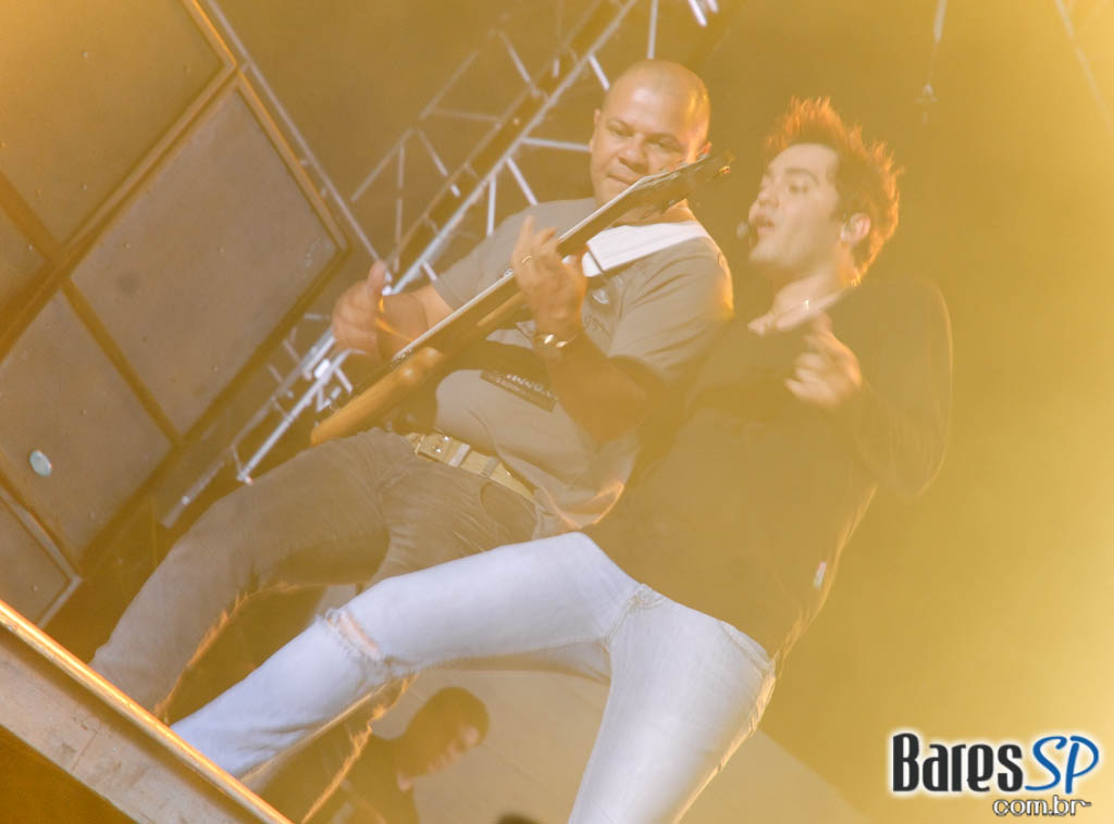 Jorge & Mateus, Cheiro de Amor, Jeito Moleque e muito mais na festa Planeta Universitário no Anhembi Jorge & Mateus, Cheiro de Amor, Jeito Moleque e muito mais na festa Planeta Universitário no Anhembi