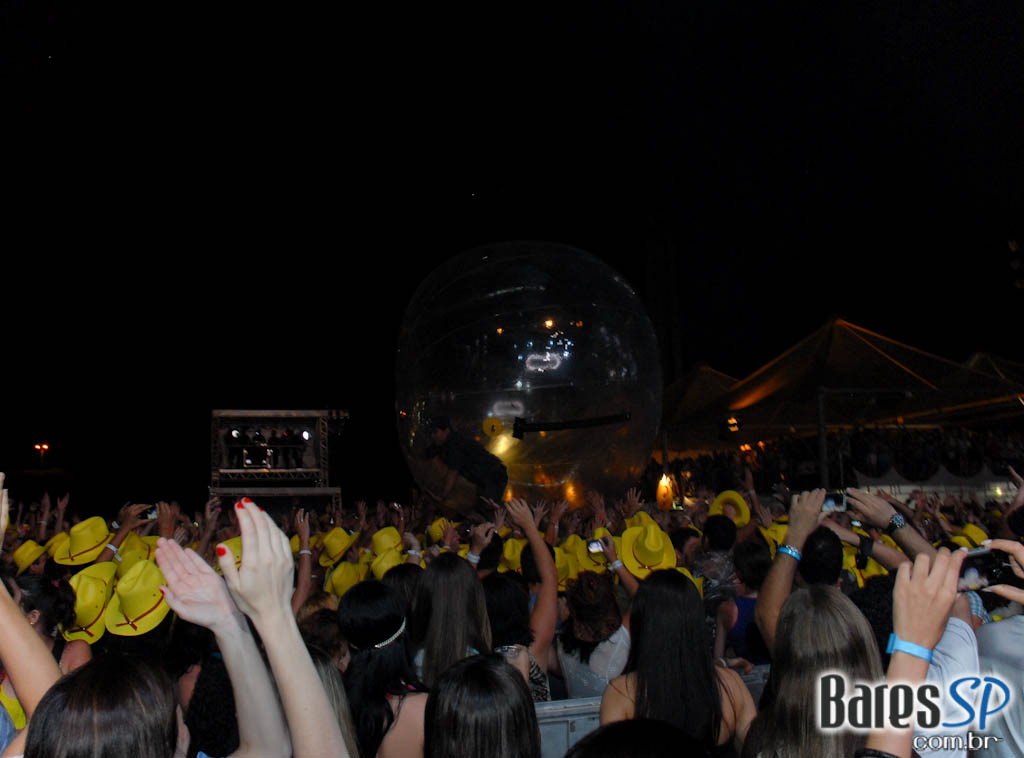 Jorge & Mateus, Cheiro de Amor, Jeito Moleque e muito mais na festa Planeta Universitário no Anhembi Jorge & Mateus, Cheiro de Amor, Jeito Moleque e muito mais na festa Planeta Universitário no Anhembi