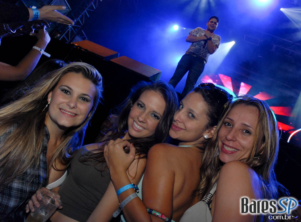 Jorge & Mateus, Cheiro de Amor, Jeito Moleque e muito mais na festa Planeta Universitário no Anhembi Jorge & Mateus, Cheiro de Amor, Jeito Moleque e muito mais na festa Planeta Universitário no Anhembi