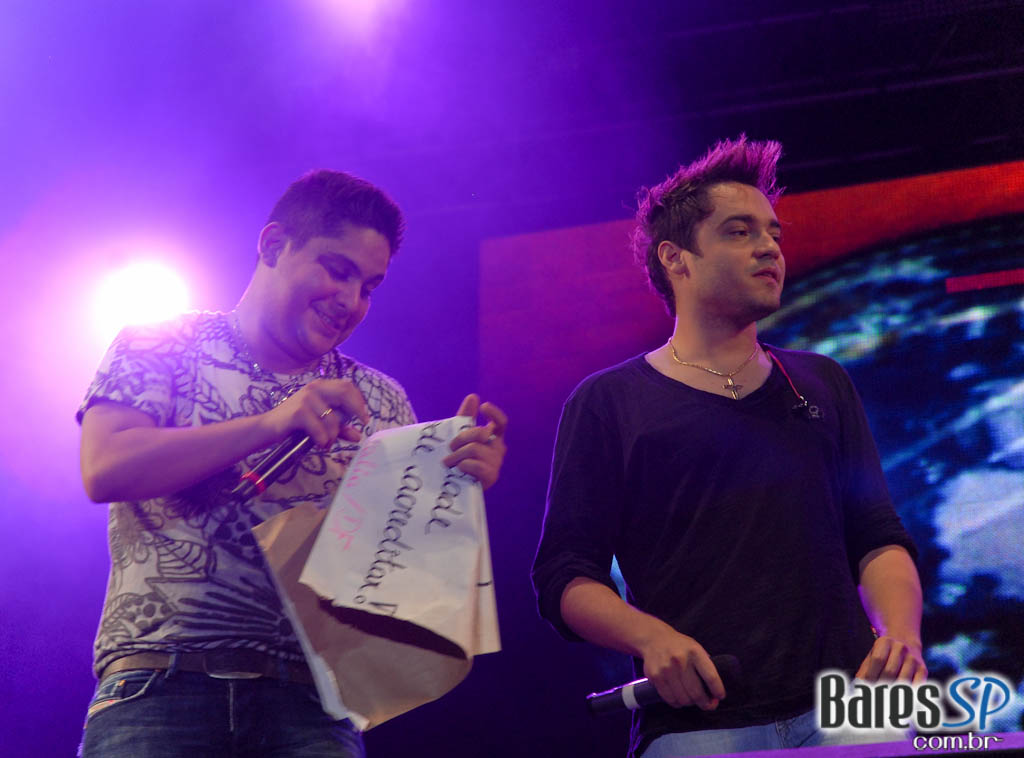 Jorge & Mateus, Cheiro de Amor, Jeito Moleque e muito mais na festa Planeta Universitário no Anhembi Jorge & Mateus, Cheiro de Amor, Jeito Moleque e muito mais na festa Planeta Universitário no Anhembi