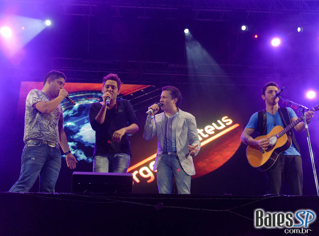 Jorge & Mateus, Cheiro de Amor, Jeito Moleque e muito mais na festa Planeta Universitário no Anhembi Jorge & Mateus, Cheiro de Amor, Jeito Moleque e muito mais na festa Planeta Universitário no Anhembi