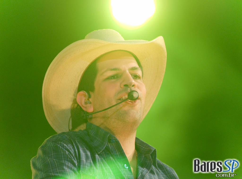 Jorge & Mateus, Cheiro de Amor, Jeito Moleque e muito mais na festa Planeta Universitário no Anhembi Jorge & Mateus, Cheiro de Amor, Jeito Moleque e muito mais na festa Planeta Universitário no Anhembi