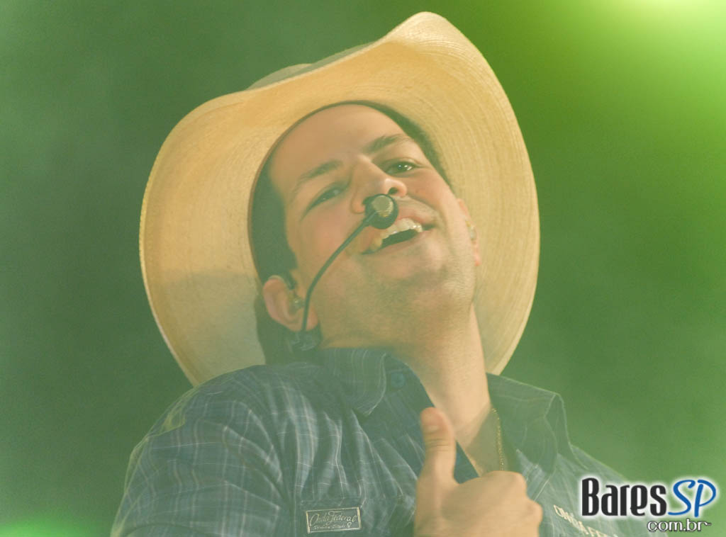 Jorge & Mateus, Cheiro de Amor, Jeito Moleque e muito mais na festa Planeta Universitário no Anhembi Jorge & Mateus, Cheiro de Amor, Jeito Moleque e muito mais na festa Planeta Universitário no Anhembi