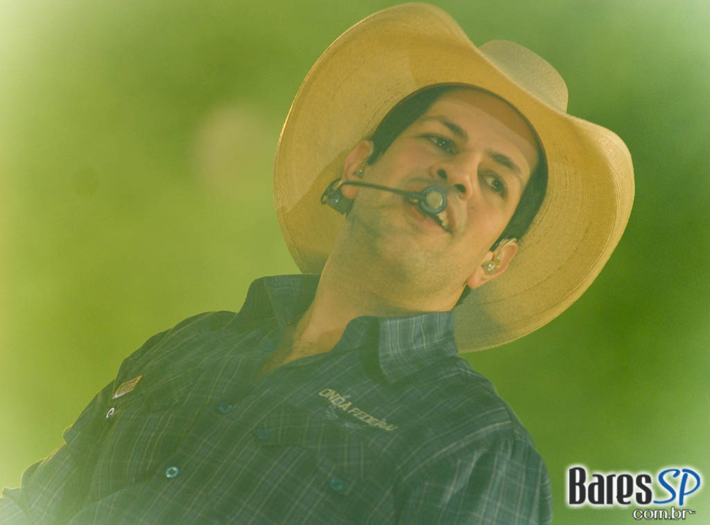 Jorge & Mateus, Cheiro de Amor, Jeito Moleque e muito mais na festa Planeta Universitário no Anhembi Jorge & Mateus, Cheiro de Amor, Jeito Moleque e muito mais na festa Planeta Universitário no Anhembi