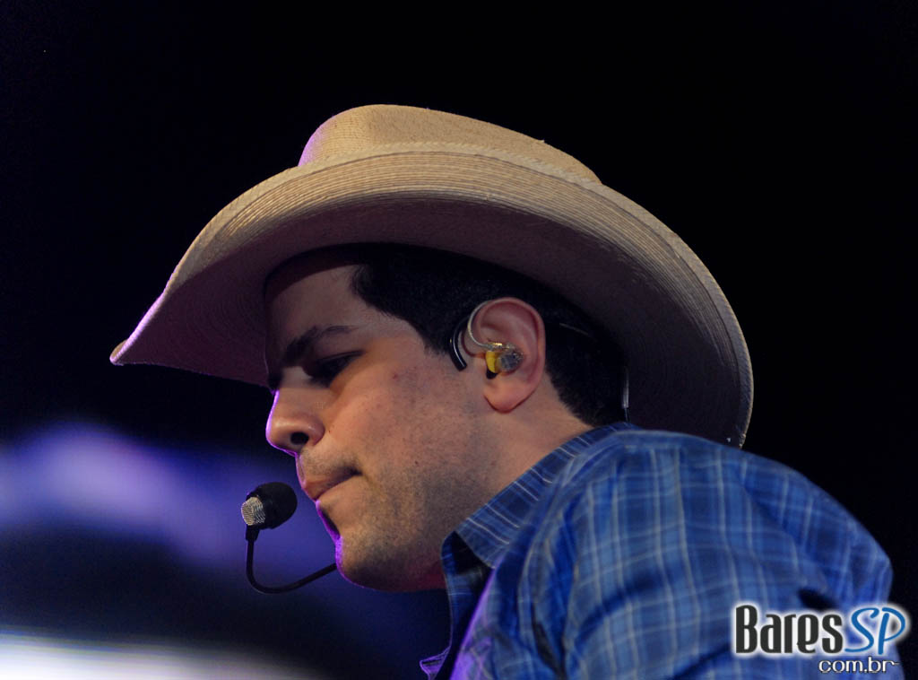 Jorge & Mateus, Cheiro de Amor, Jeito Moleque e muito mais na festa Planeta Universitário no Anhembi Jorge & Mateus, Cheiro de Amor, Jeito Moleque e muito mais na festa Planeta Universitário no Anhembi