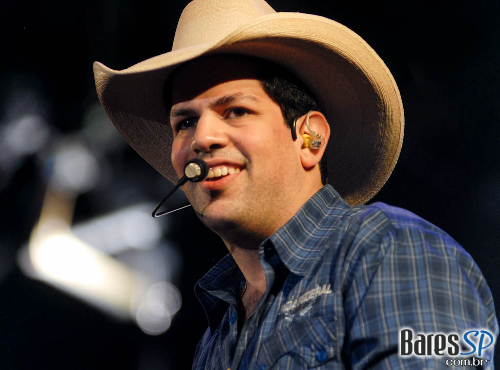 Jorge & Mateus, Cheiro de Amor, Jeito Moleque e muito mais na festa Planeta Universitário no Anhembi Jorge & Mateus, Cheiro de Amor, Jeito Moleque e muito mais na festa Planeta Universitário no Anhembi