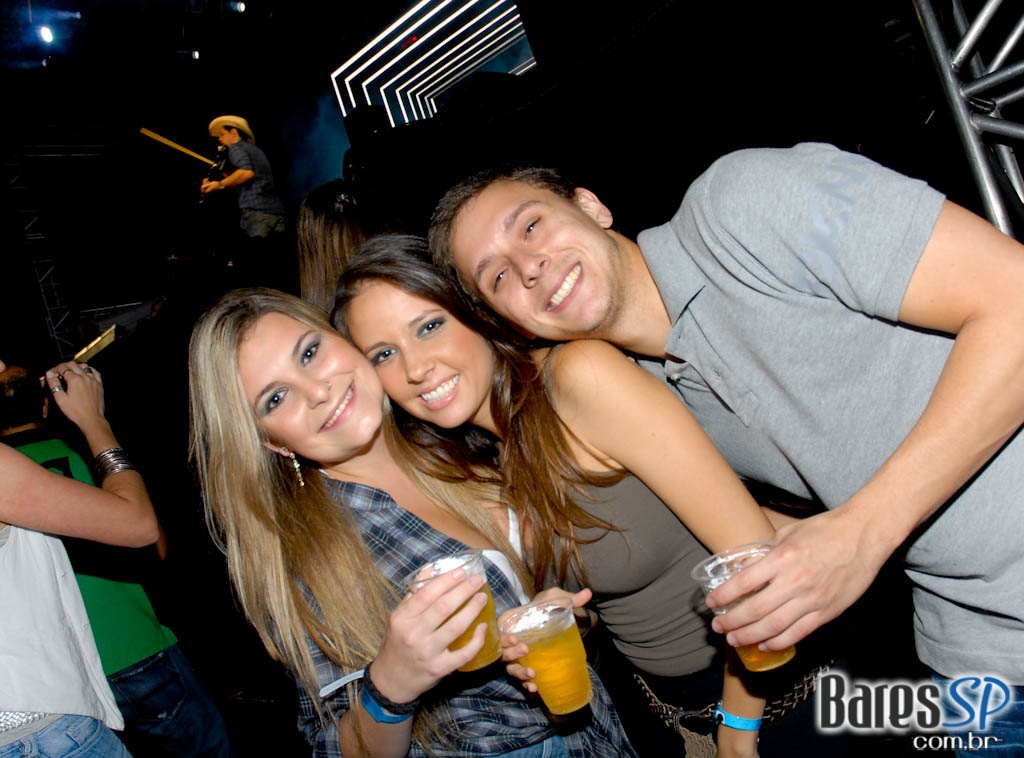 Jorge & Mateus, Cheiro de Amor, Jeito Moleque e muito mais na festa Planeta Universitário no Anhembi Jorge & Mateus, Cheiro de Amor, Jeito Moleque e muito mais na festa Planeta Universitário no Anhembi