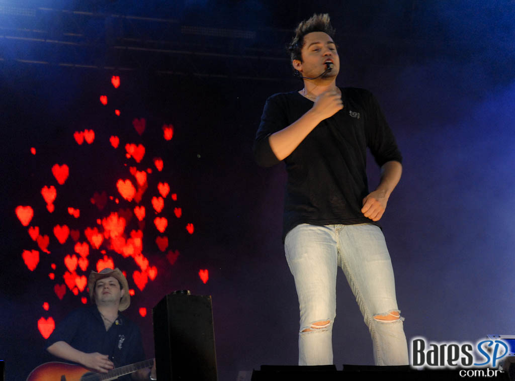 Jorge & Mateus, Cheiro de Amor, Jeito Moleque e muito mais na festa Planeta Universitário no Anhembi Jorge & Mateus, Cheiro de Amor, Jeito Moleque e muito mais na festa Planeta Universitário no Anhembi