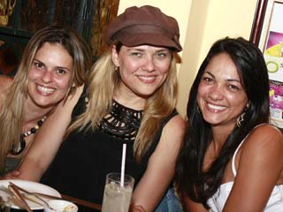 Happy Hour no Zeppellin Madalena na véspera de feriado