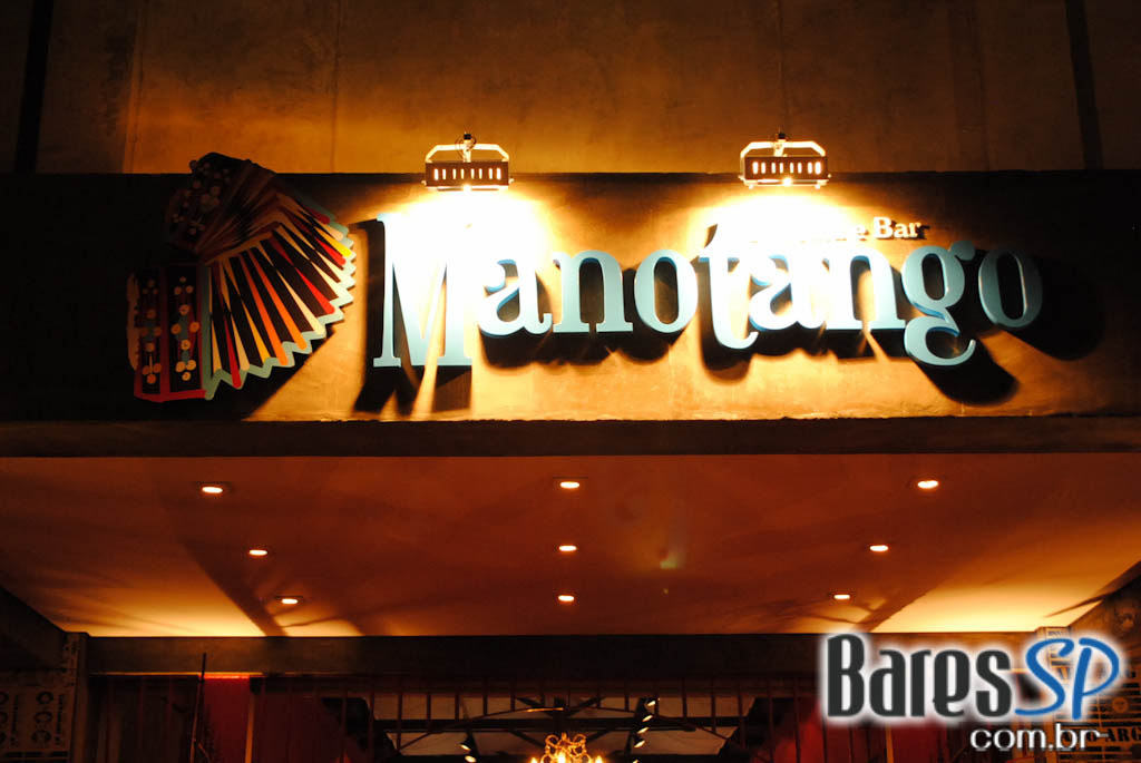 Inauguração do Manotango Parrilla e Bar para convidados em Moema