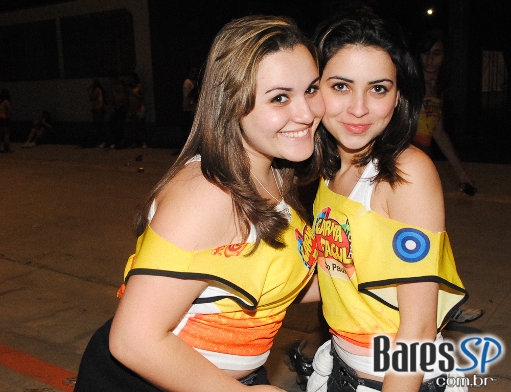 Chiclete com Banana, Jammil e Jorge & Matheus comandam o CarnaFacul no Sambódromo do Anhembi Chiclete com Banana, Jammil e Jorge & Matheus comandam o CarnaFacul no Sambódromo do Anhembi