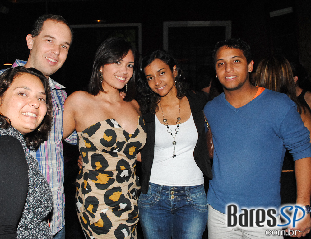 Banda Yankee anima Double Friday do A Marcenaria Banda Yankee anima Double Friday do A Marcenaria