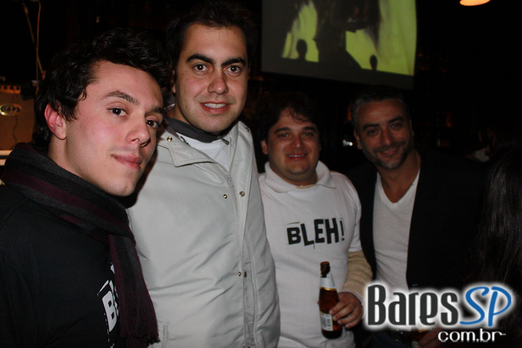 Festa “Saideira do Mídia” na A Marcenaria Festa “Saideira do Mídia” na A Marcenaria