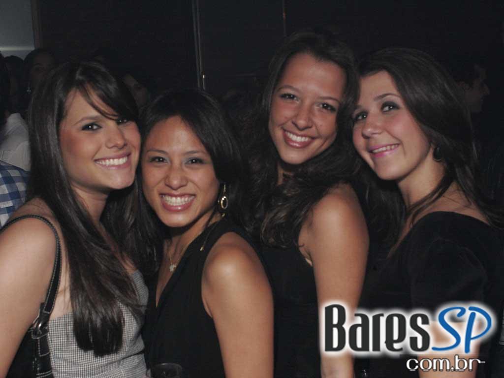 DJs Raphael Carneiro, Jason Salles e Marcel Colpanni animaram a noite de inauguração do Koo Club DJs Raphael Carneiro, Jason Salles e Marcel Colpanni animaram a noite de inauguração do Koo Club