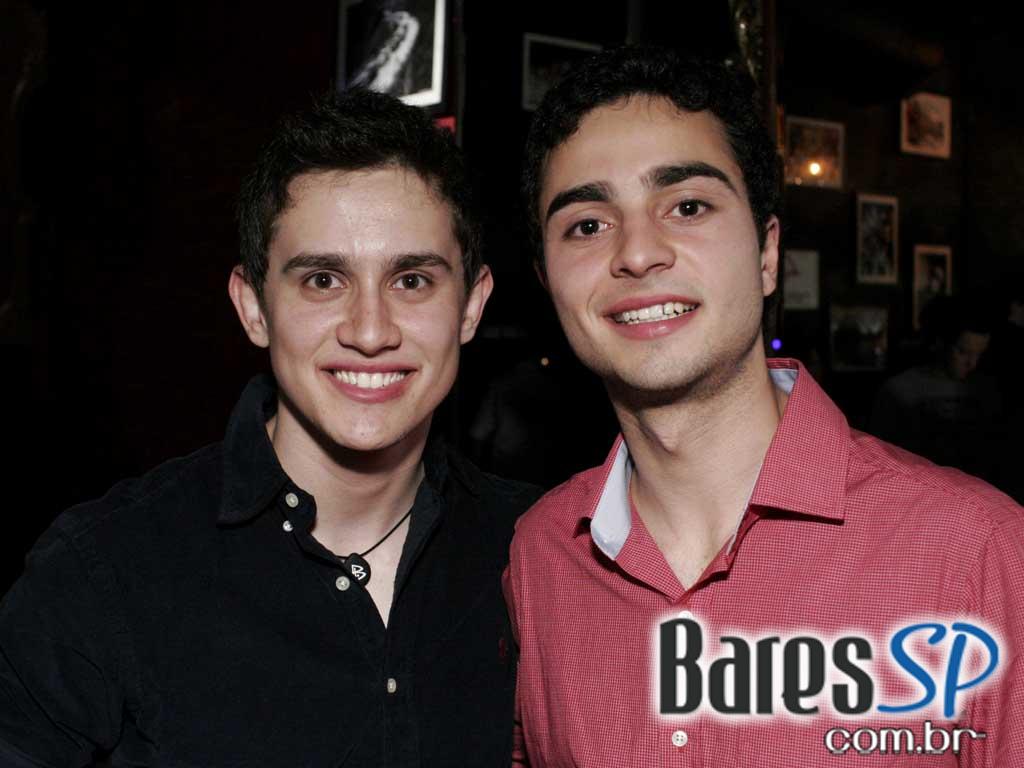 DJs Raphael Carneiro, Jason Salles e Marcel Colpanni animaram a noite de inauguração do Koo Club DJs Raphael Carneiro, Jason Salles e Marcel Colpanni animaram a noite de inauguração do Koo Club