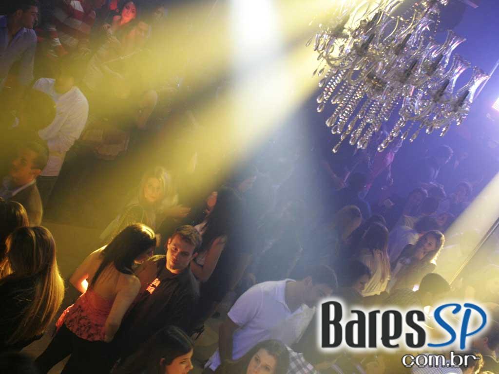 DJs Raphael Carneiro, Jason Salles e Marcel Colpanni animaram a noite de inauguração do Koo Club DJs Raphael Carneiro, Jason Salles e Marcel Colpanni animaram a noite de inauguração do Koo Club