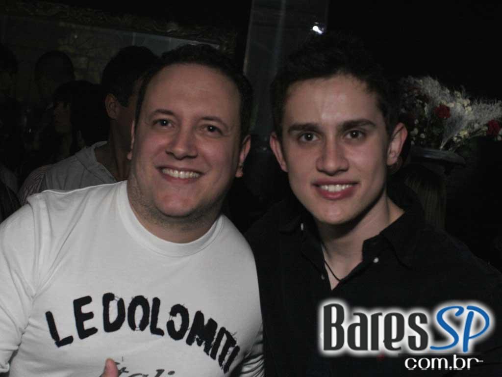 DJs Raphael Carneiro, Jason Salles e Marcel Colpanni animaram a noite de inauguração do Koo Club DJs Raphael Carneiro, Jason Salles e Marcel Colpanni animaram a noite de inauguração do Koo Club