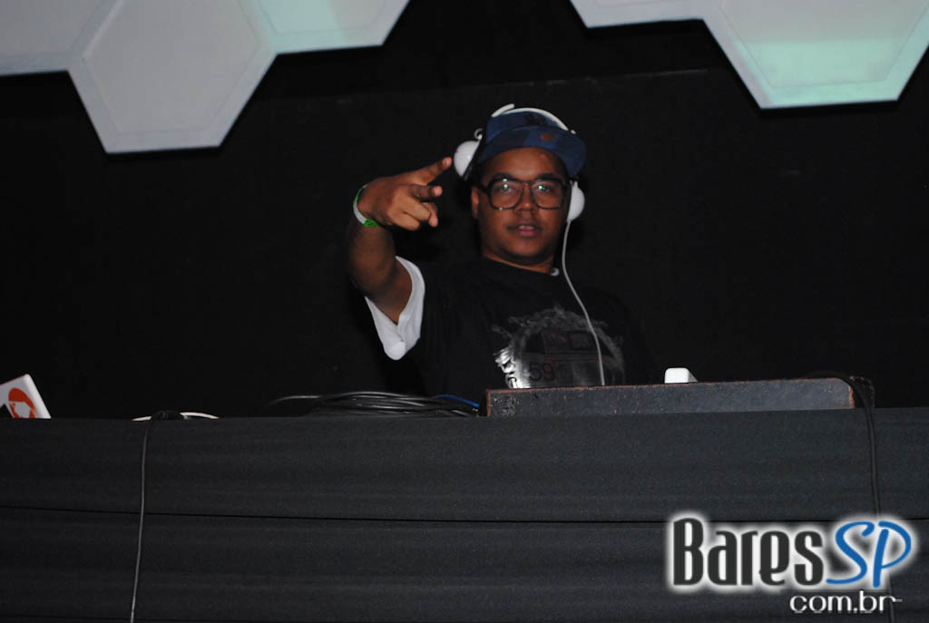 Clash Club realiza a animada festa Chocolate com a presença de grandes atrações Clash Club realiza a animada festa Chocolate com a presença de grandes atrações