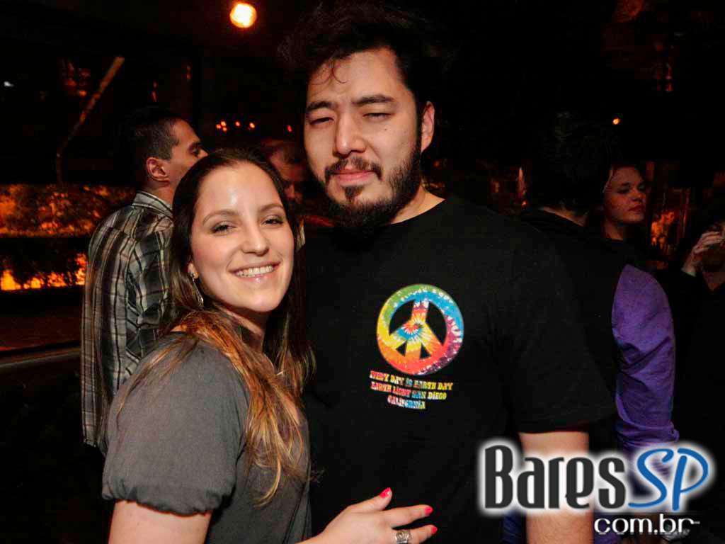 Véspera de feriado, teve noite Six Degrees no Lions Night Club Véspera de feriado, teve noite Six Degrees no Lions Night Club