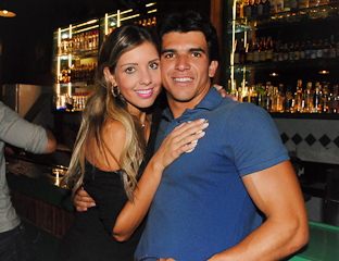 Bar Zé Bonito inaugurou festa Samba no Zé com show do grupo Sétima Arte