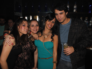 Cabaret recebeu convidado especial para esquentar a noite de sábado