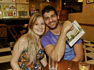 Baroka recebeu música ao vivo na sexta - Ação Unisal 2011