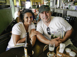 Bar do Plinio ofereceu uma boa variedade de bebidas e pratos - Ação Unisal 2011