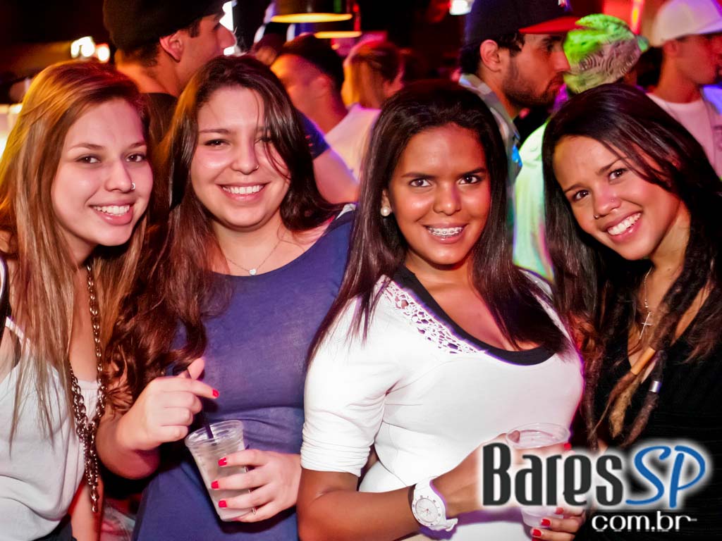 Clash Club realizou a festa Chocolate na véspera de feriado Clash Club realizou a festa Chocolate na véspera de feriado