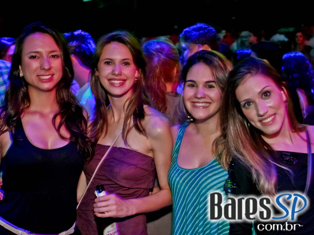 Clash Club realizou a festa Chocolate na véspera de feriado Clash Club realizou a festa Chocolate na véspera de feriado