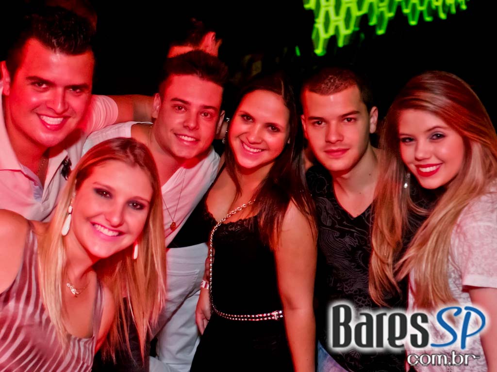 Clash Club realizou a festa Chocolate na véspera de feriado Clash Club realizou a festa Chocolate na véspera de feriado