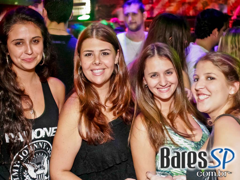 Clash Club realizou a festa Chocolate na véspera de feriado Clash Club realizou a festa Chocolate na véspera de feriado