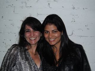 Noite de agito e muita cerveja Duff no B13 na Vila Madalena