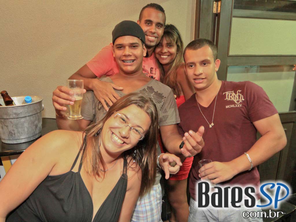 Projeto Pagode Pra Valer com grandes sucessos no sábado do Capella Beer Projeto Pagode Pra Valer com grandes sucessos no sábado do Capella Beer