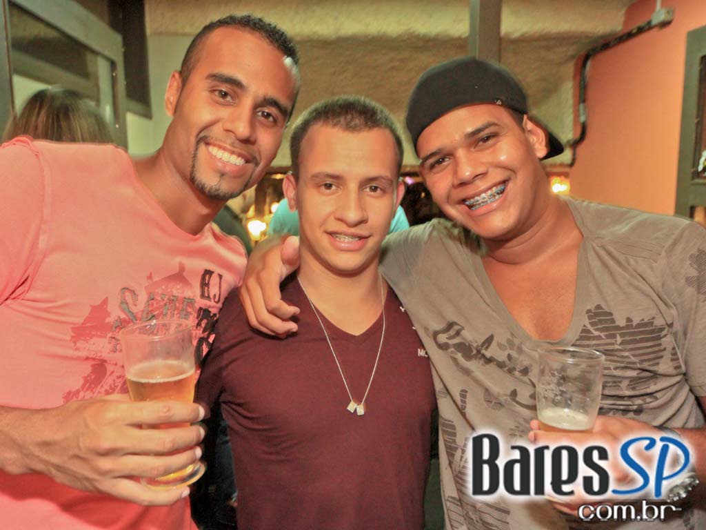 Projeto Pagode Pra Valer com grandes sucessos no sábado do Capella Beer Projeto Pagode Pra Valer com grandes sucessos no sábado do Capella Beer