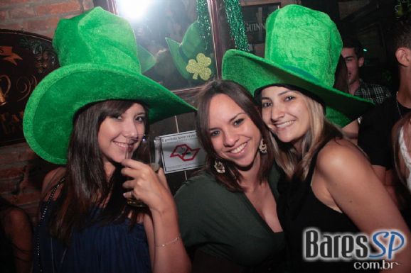 Dublin comemorou St. Patrick's Day ao verdadeiro estilo Irish Pub