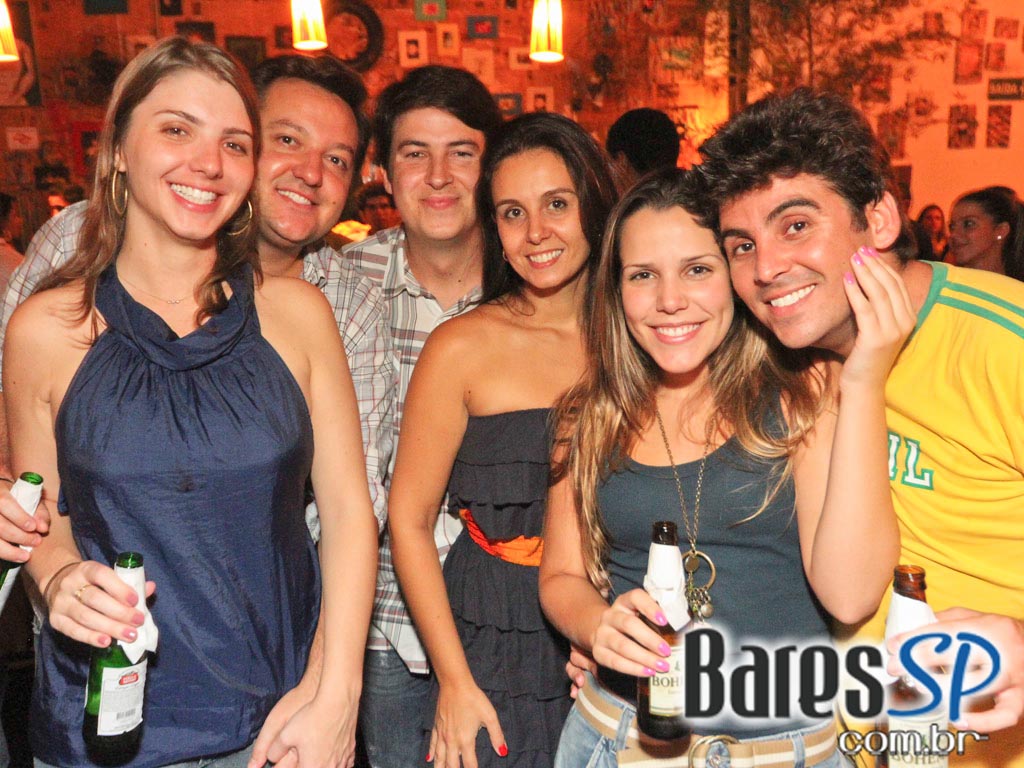 Banda Estilo Livre se apresentou no Diquinta na sexta-feira Banda Estilo Livre se apresentou no Diquinta na sexta-feira