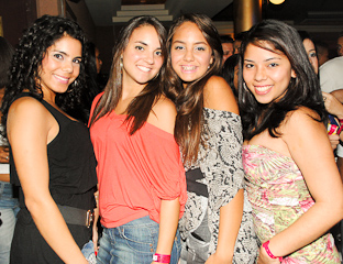 Carioca Interlagos apresentou o show do cantor Belo