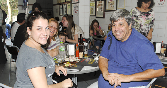 Bar do Luiz Nozoie oferece petisco participante do Comida di Buteco - Ação da Faculdade Estácio