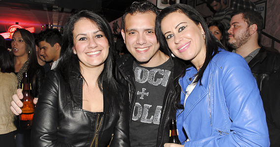 Banda Monsanto e Revival agitaram a sexta-feira do Little Darlin